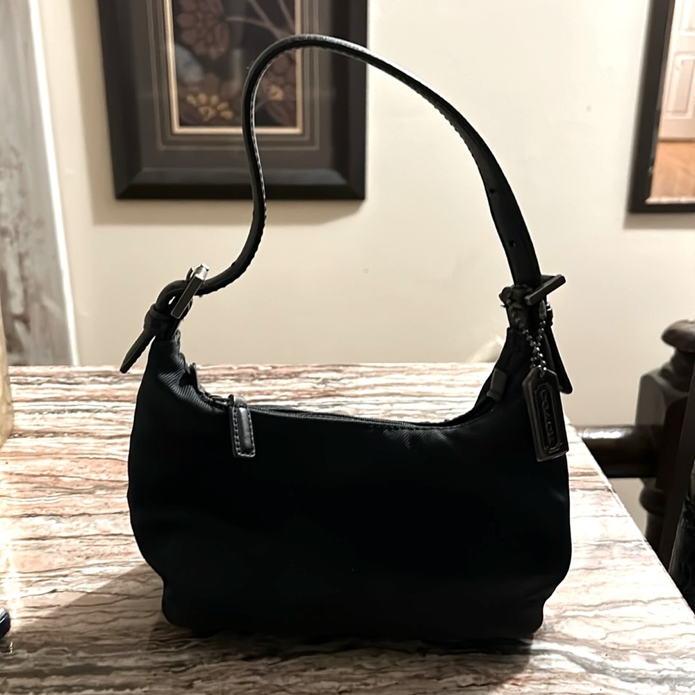Black Coach purse handbag, small leather strap with keychain logo very good